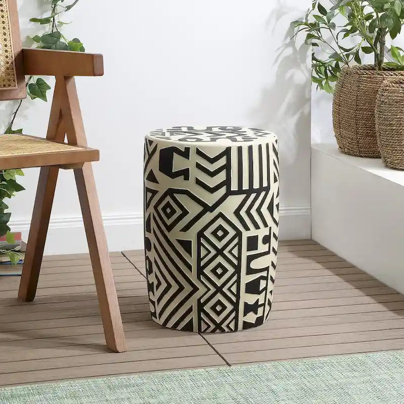 Tabouret de jardin cylindrique géométrique bohème transitionnel Yoli 17,75, par JONATHAN Y