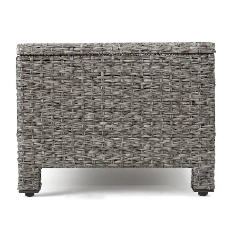 Ensemble de conversation Puerta Outdoor 7 places en résine tressée avec coussins, par Christopher Knight Home