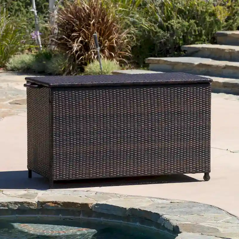 Petit coffre à coussins d'extérieur en osier marron de Christopher Knight Home - 52,75 cm L x 26 cm l x 30,25 cm H