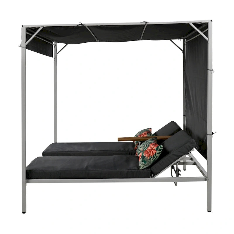 Bain de soleil d'extérieur avec coussins